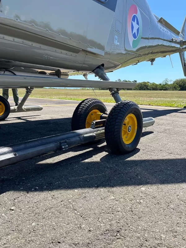 Ruedas para Leonardo / Agusta A119 Koala - Imagen 4